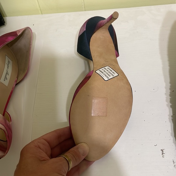 Monique Lhuillier pumps - Picture 7 of 7